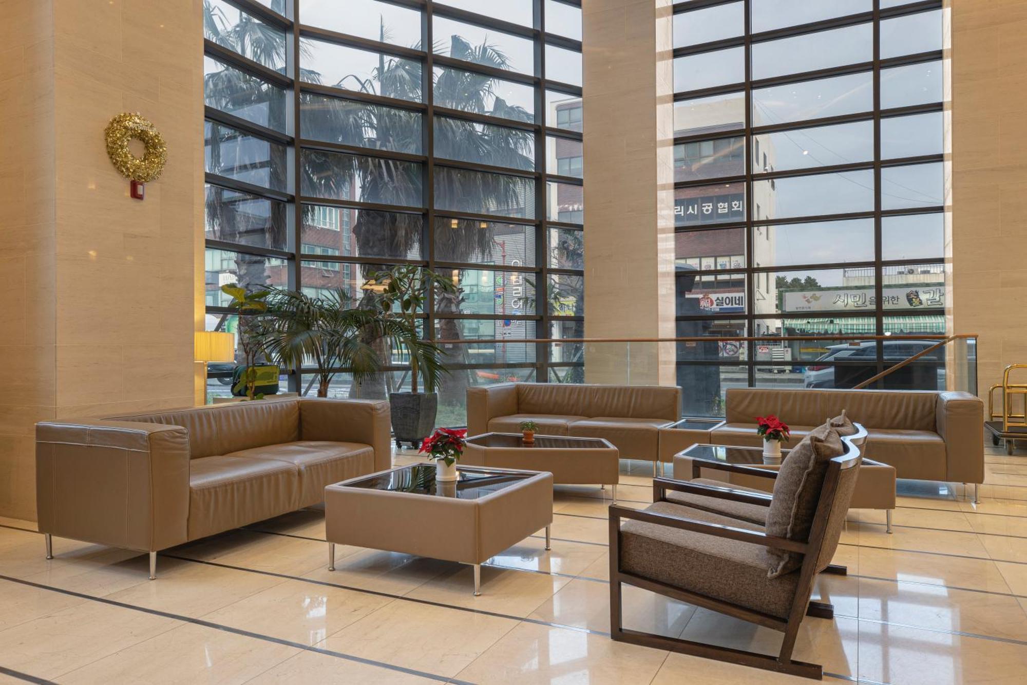 Golden Daisy Hotel Σεογκουίπο Εξωτερικό φωτογραφία