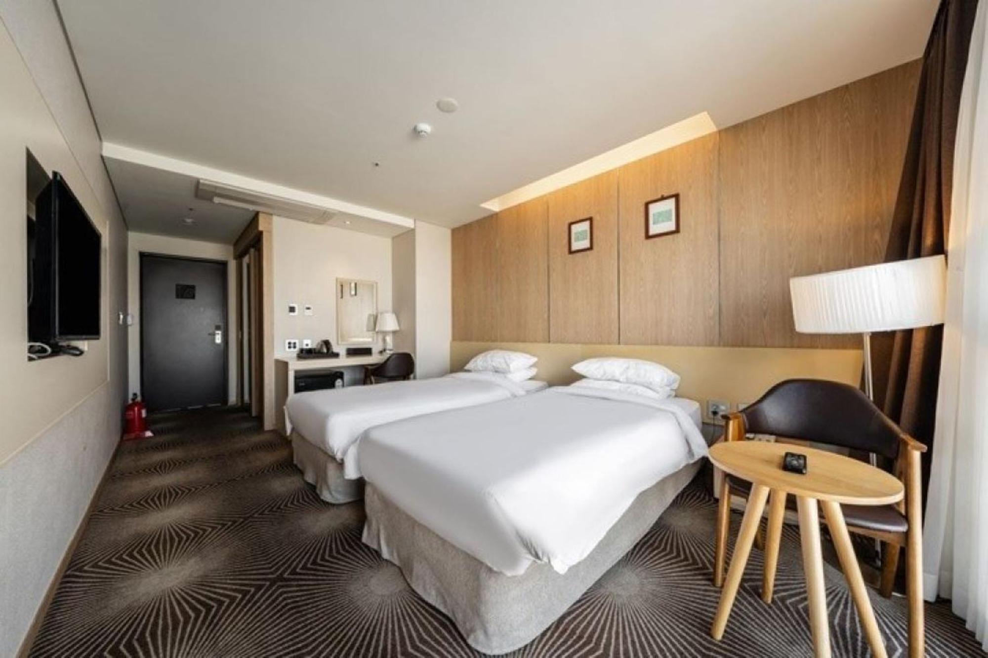 Golden Daisy Hotel Σεογκουίπο Εξωτερικό φωτογραφία